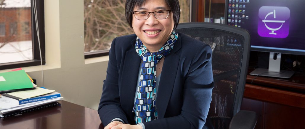 Li-Fang Shih, Dean, School of Undergraduate Studies