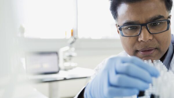 Health sciences researcher working in a laboratory